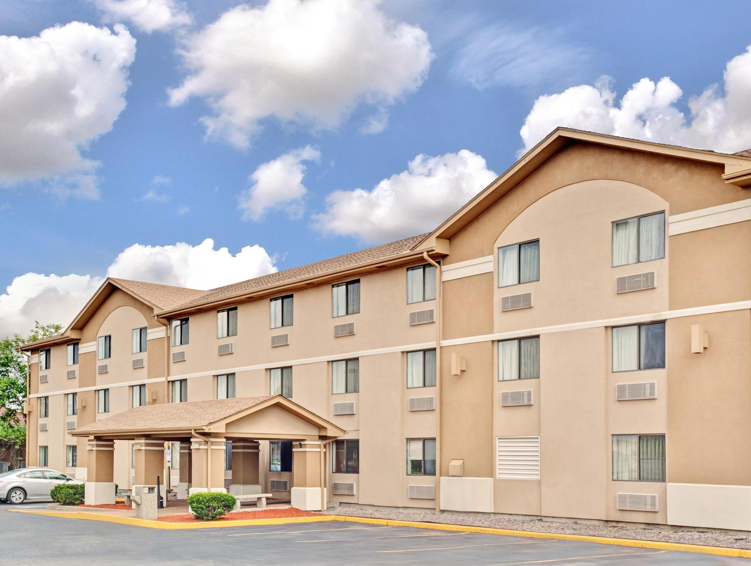Super 8 By Wyndham Mokena/Frankfort /I-80 Zewnętrze zdjęcie